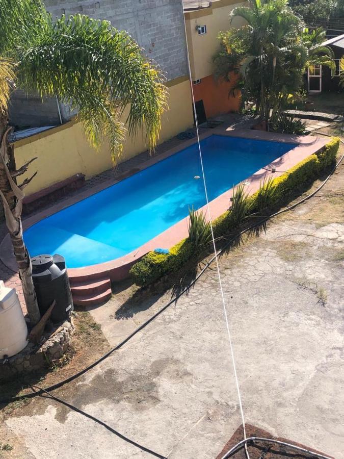 Los Robles Hotel Tepoztlan Exterior photo